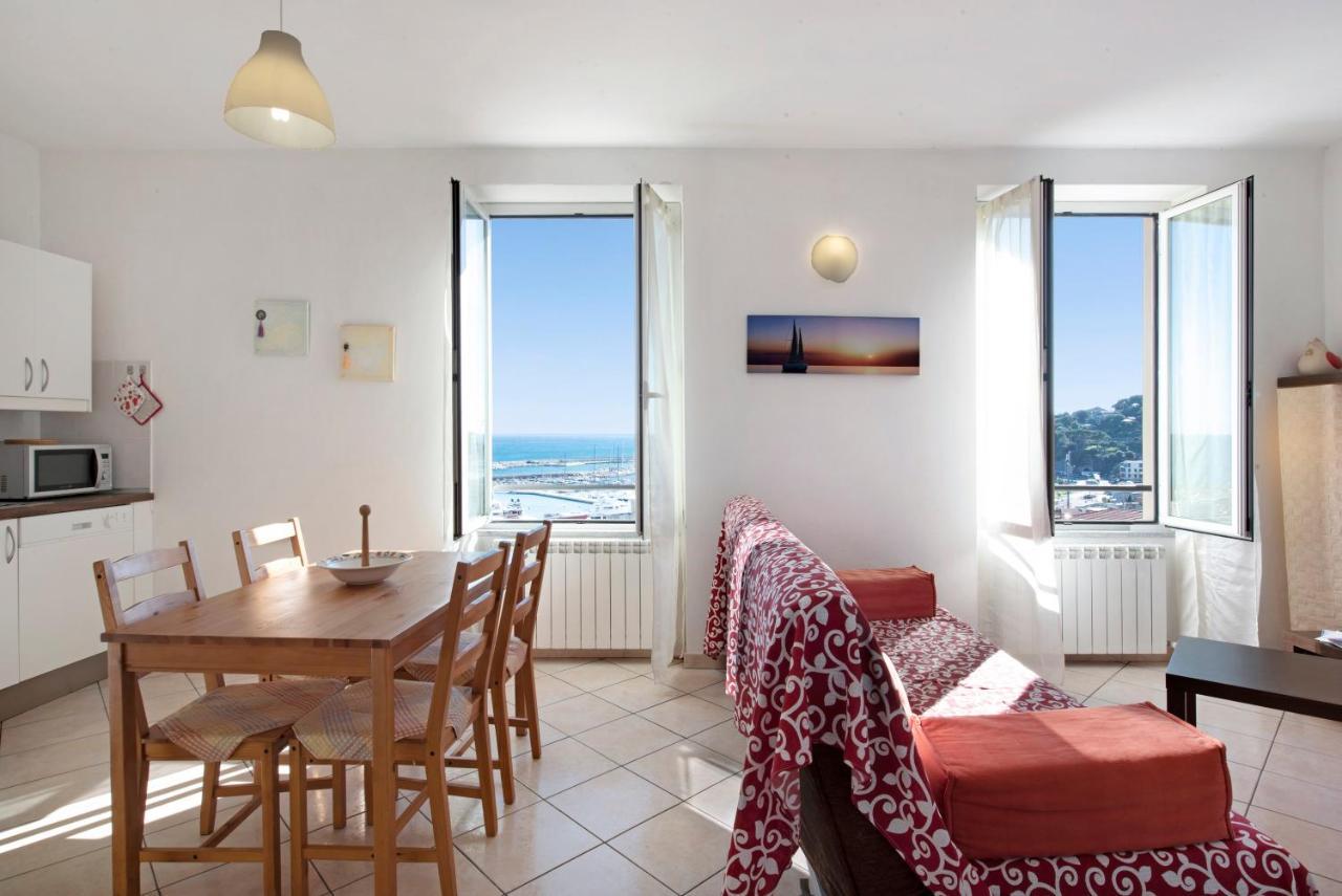Trilocale In Villa Vista Mare Apt 3 Varazze Exteriör bild